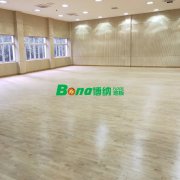 專(zhuān)業(yè)安裝是體育木地板的保障